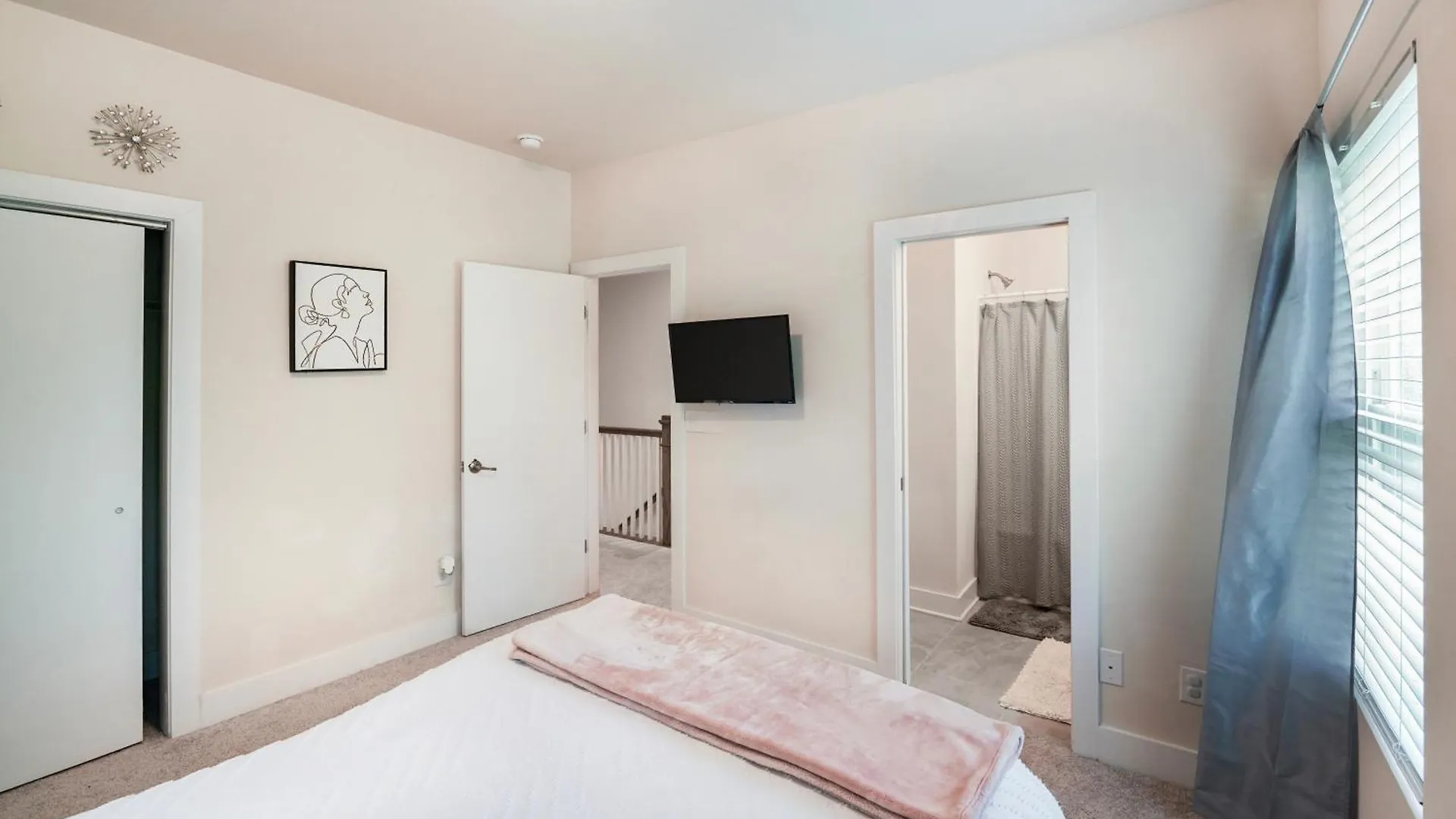 Vakantiehuis Elegant 3Br Home Family & Business Friendly Near Downtown With Free Parking, Wfh, & Wi-Fi Charlotte Verenigde Staten